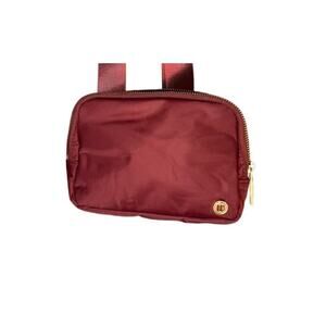 W. By Wantable Burgundy Nylon Belt Bag Gold Hardware NWT Adjustable Waist Pack